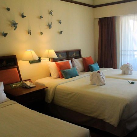 Seaview Patong Hotel - Sha Plus Номер фото