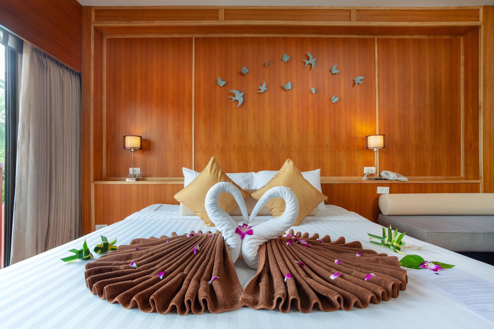 Seaview Patong Hotel - Sha Plus Экстерьер фото