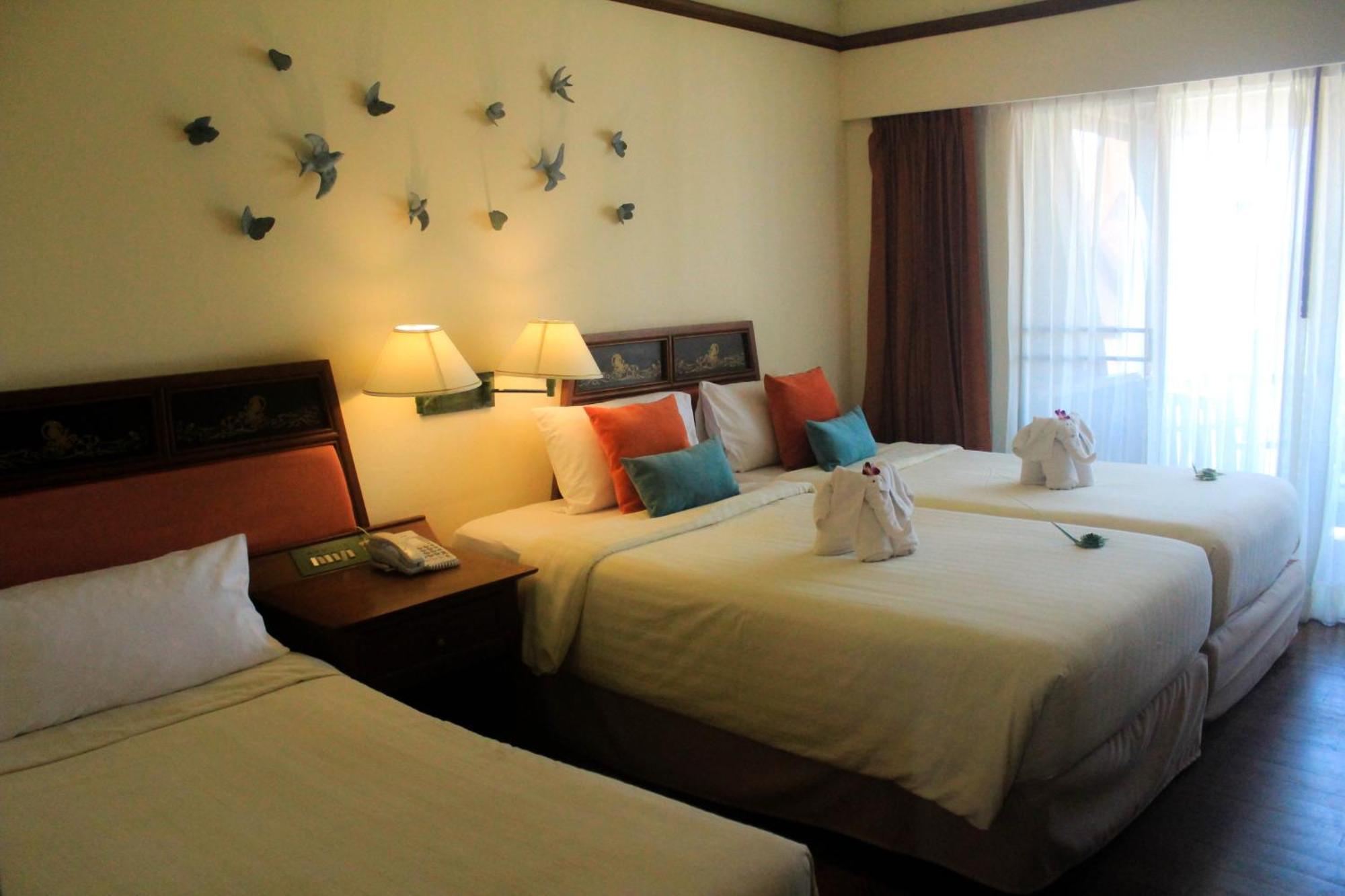 Seaview Patong Hotel - Sha Plus Номер фото