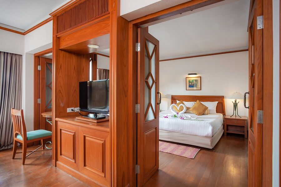 Seaview Patong Hotel - Sha Plus Экстерьер фото